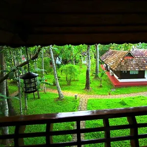 Resort Shanthitheeram Lakeside Heritage, Alappuzha